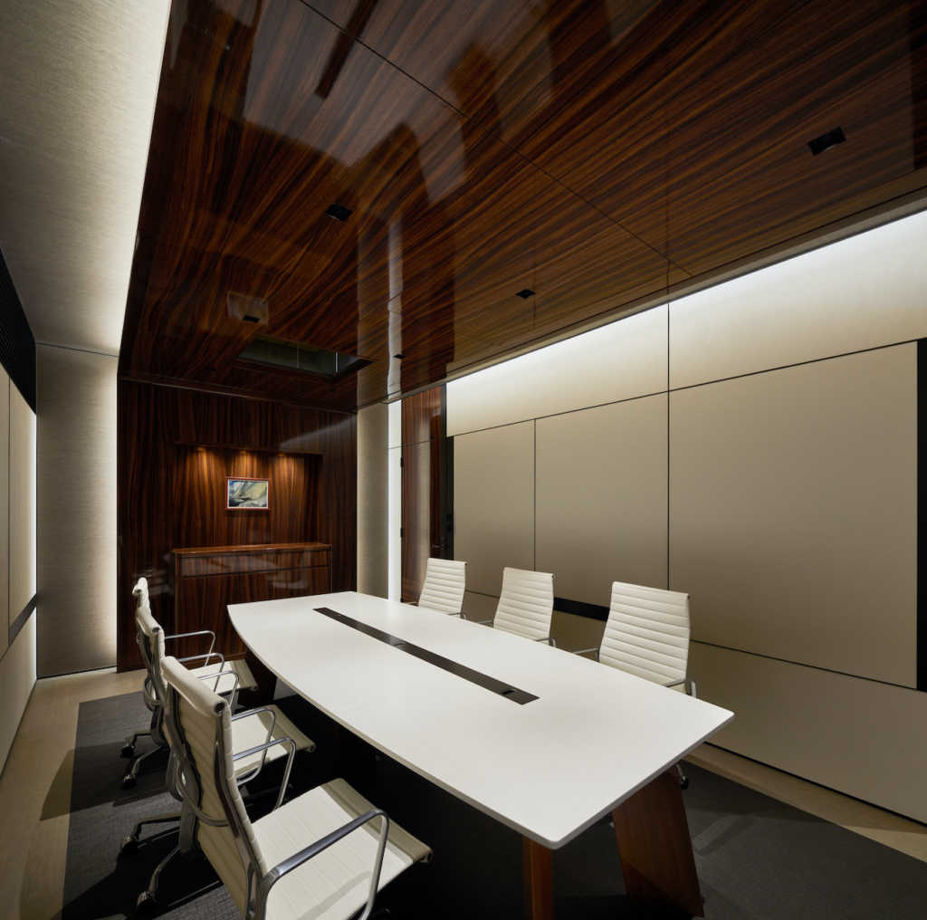 SPIC OFFICE | BAMBOO MEDIA